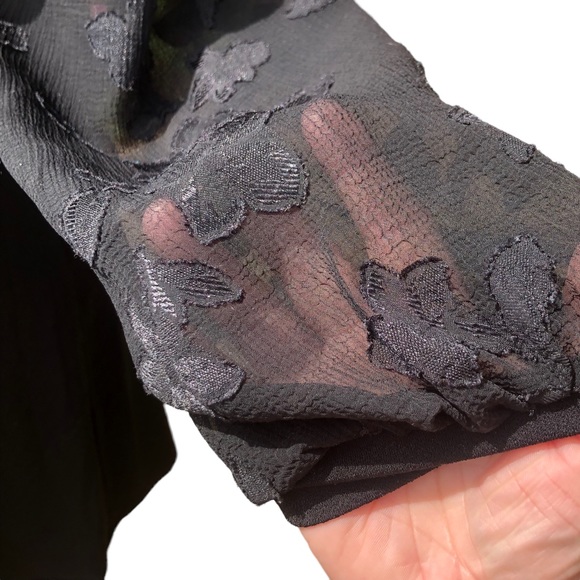 CeCe Mixed Media Little Black Dress size Small - Picture 4 of 14